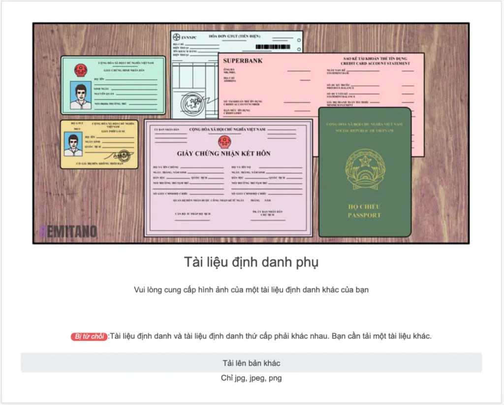 Chụp một tài liệu xác minh khác ngoài CMND.