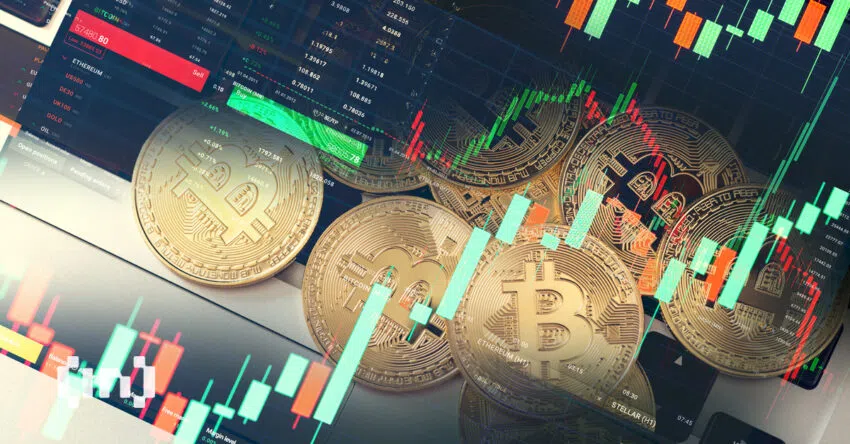 Phân tích Bitcoin 09/1: Đóng nến ngày trên 17,000 USD sau gần một tháng sideway