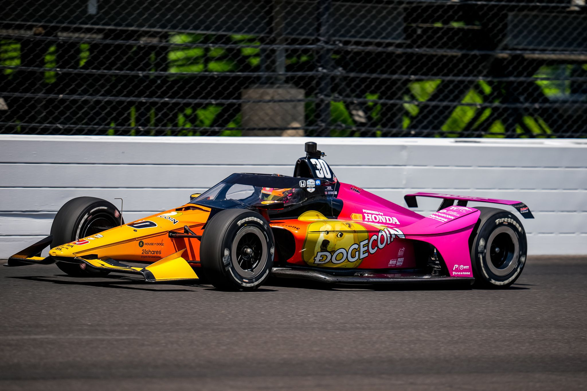 IndyCar được Dogecoin tài trợ tại Indianapolis 500. Nguồn: Dogecoin